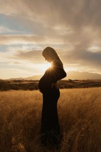 Psicóloga perinatal en Barcelona acompañando a mujeres en embarazo y maternidad