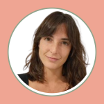 Retrato de Rocío Vilches, psicóloga sanitaria en Barcelona especialista en trauma y acompañamiento a mujeres.